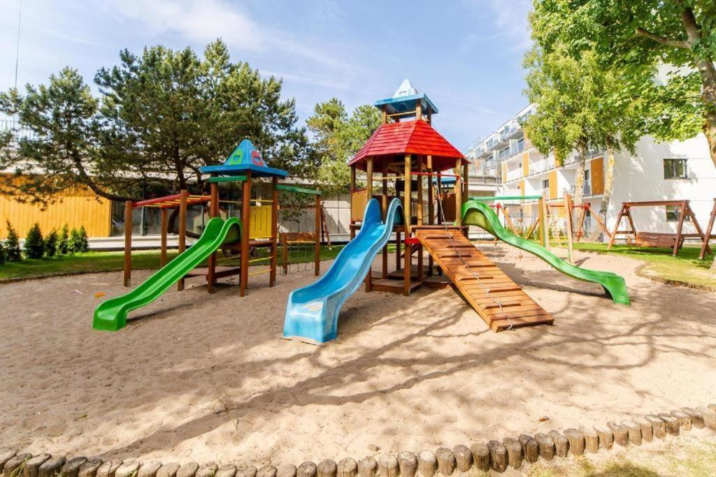 Apartament 4 Seasons- Basen Wewnetrzny,Jacuzzi,Sauna,Silownia I Kulkoland W Cenie!!! Kołobrzeg Eksteriør billede